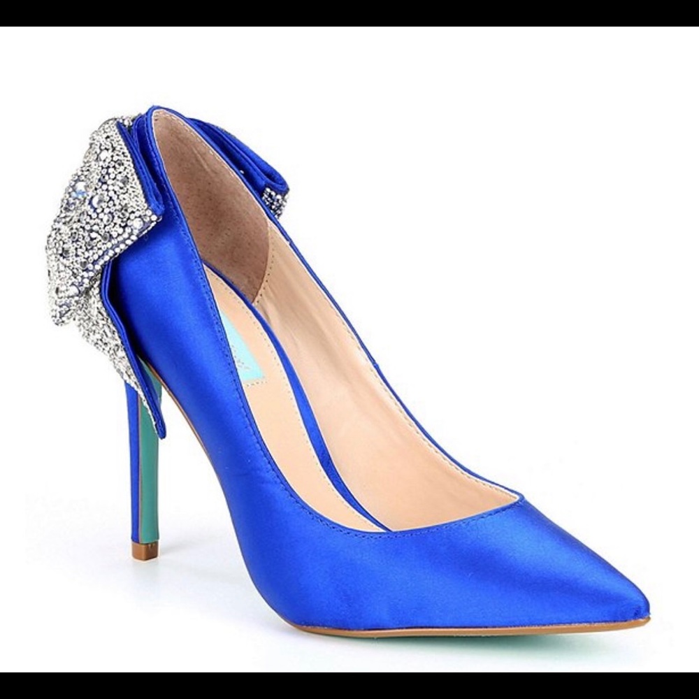 Blue Rhinestone Bow Detail Bryn Pumps